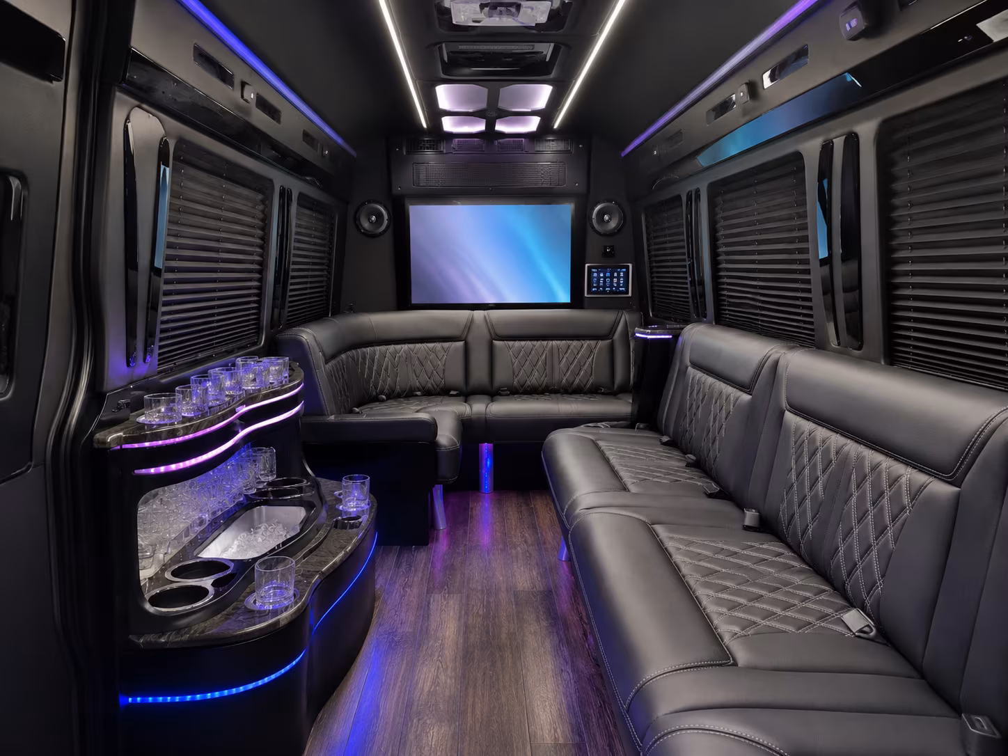bus rental options for new orleans trips