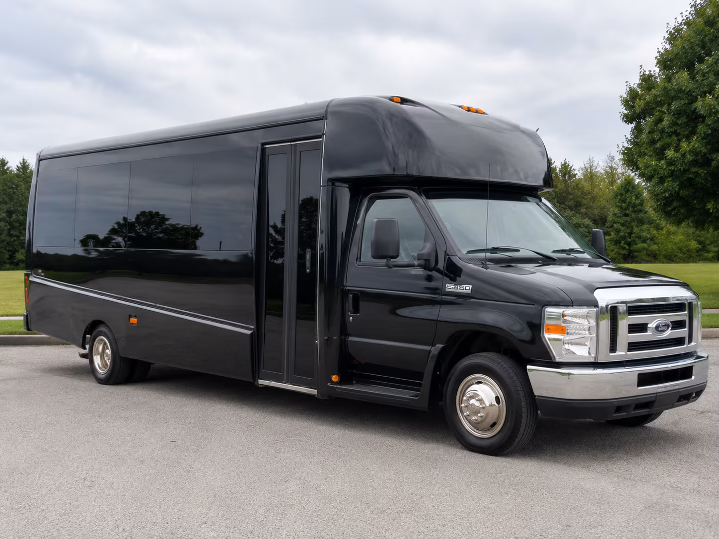 minibus rentals for metairie and jefferson parish prom groups