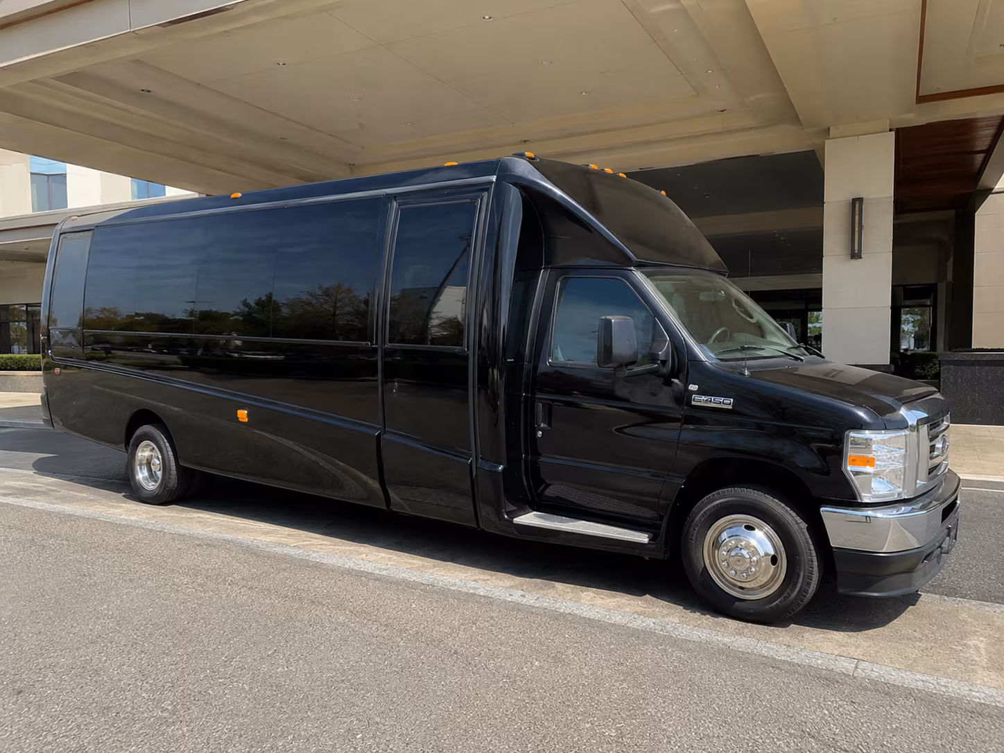 new orleans corporate party bus rental